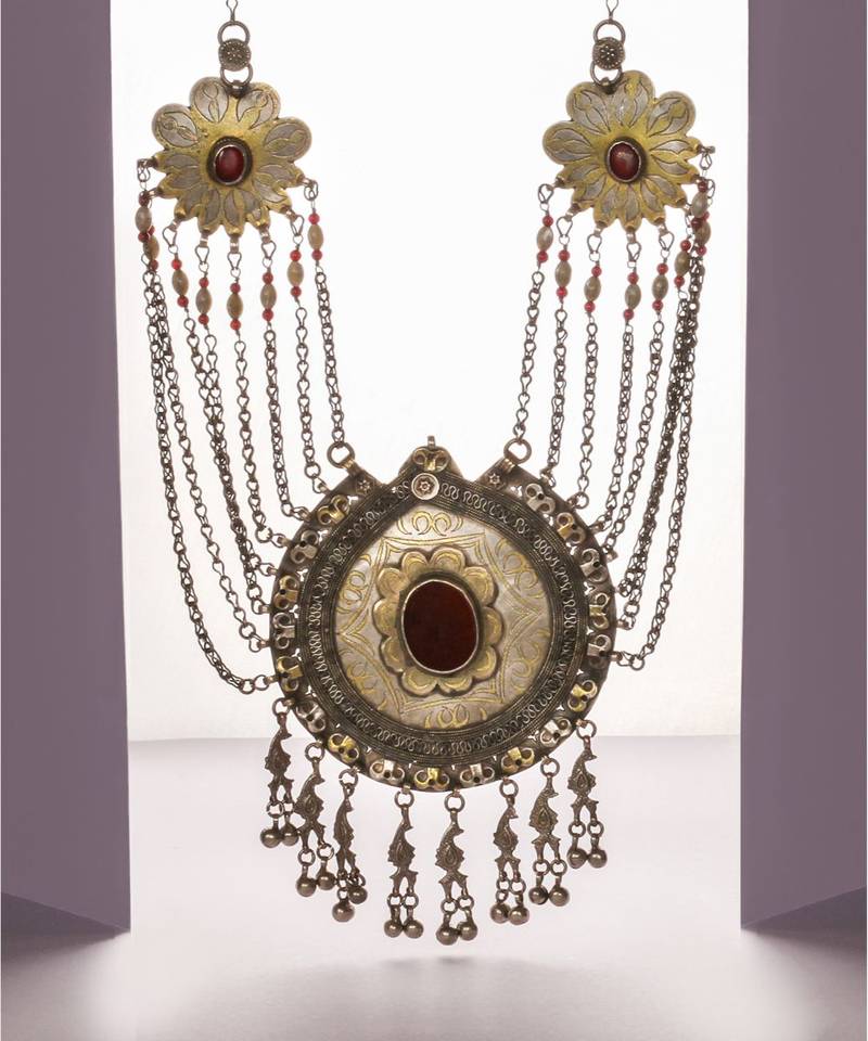 Sangeeta Boochra Silver Necklace