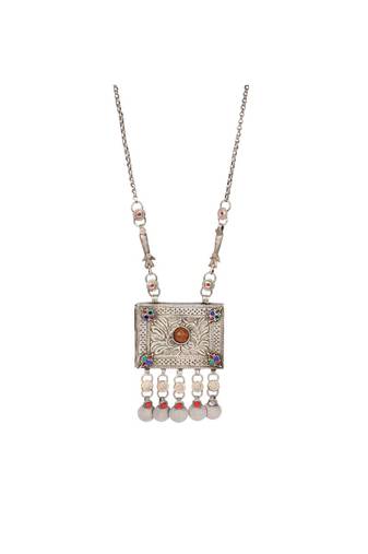 Sangeeta Boochra Silver Necklace