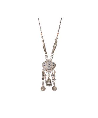 Sangeeta Boochra Silver Necklace 1