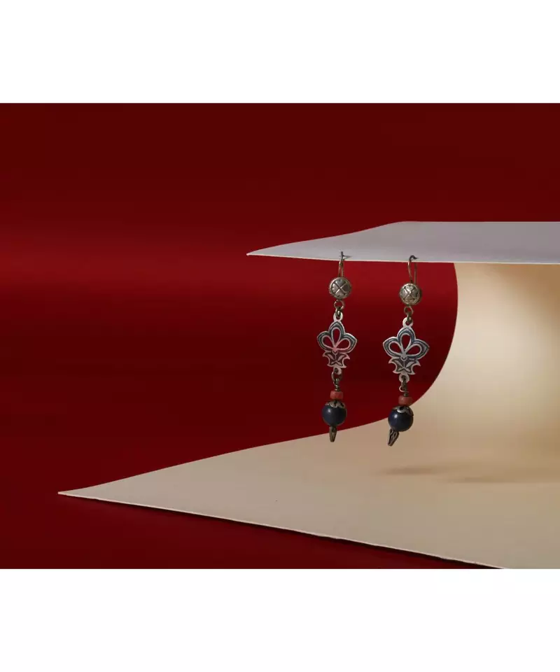 Sangeeta Boochra Silver Earrings
