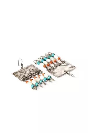 Sangeeta Boochra Silver Earrings