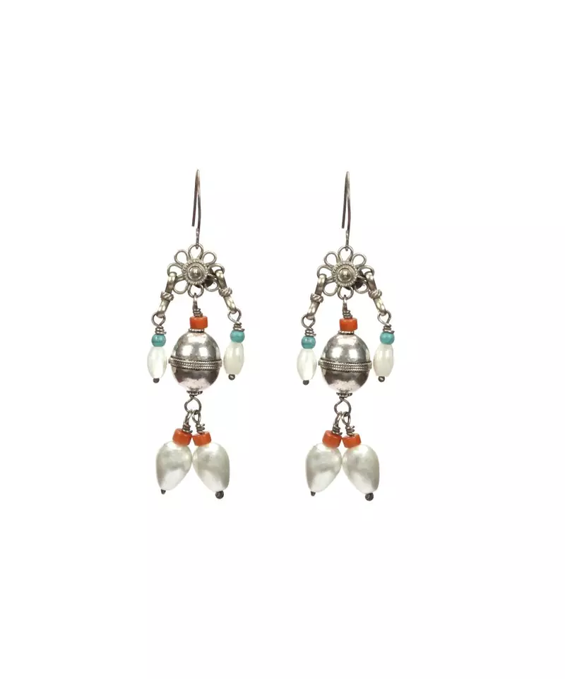 Sangeeta Boochra Silver Earrings