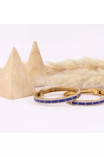 Sangeeta Boochra Silver Bangles