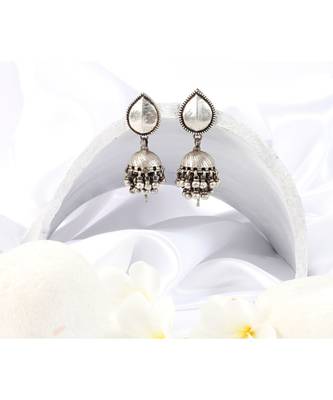 Sangeeta Boochra Silver Earrings 1