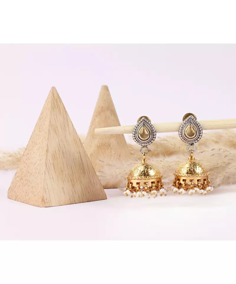 Sangeeta Boochra Silver Earrings