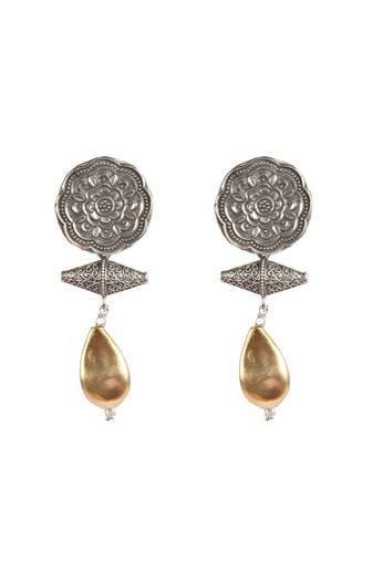 Sangeeta Boochra Silver Earrings