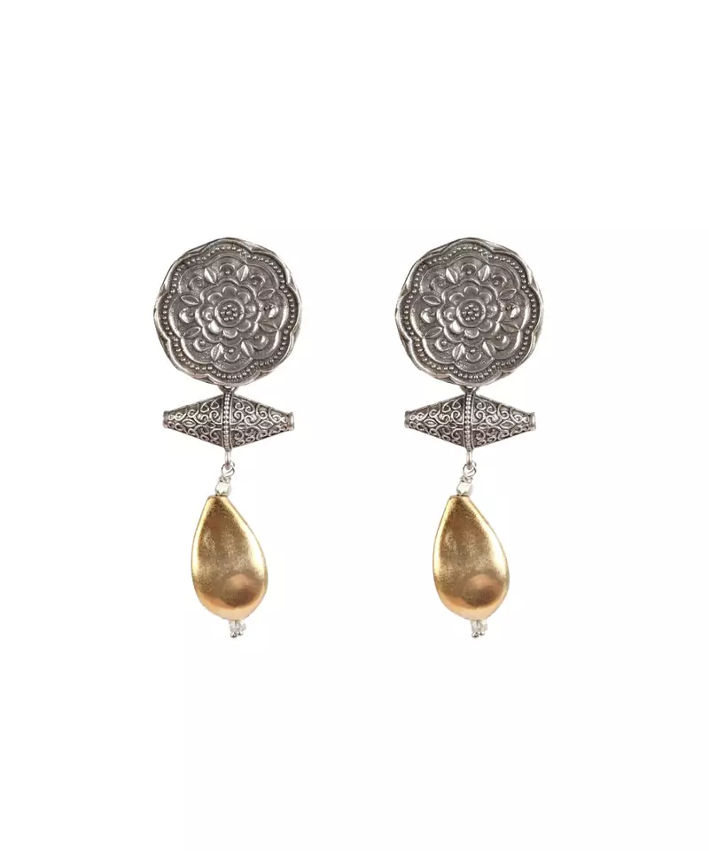 Sangeeta Boochra Silver Earrings