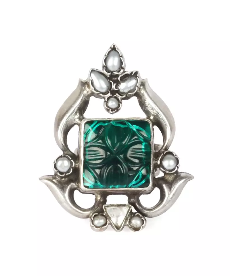 Sangeeta Boochra Silver Ring
