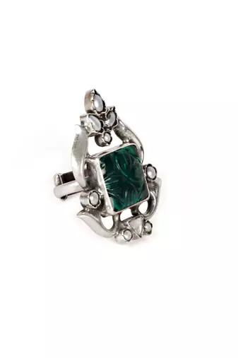 Sangeeta Boochra Silver Ring
