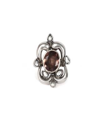 Sangeeta Boochra Silver Ring 2