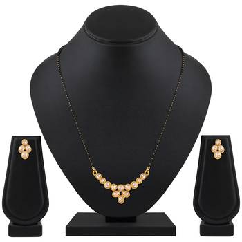 Classy Oval Shape Gold toned Mangalsutra Set For Women 5
