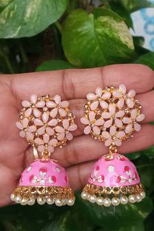 Pink party-jewellery