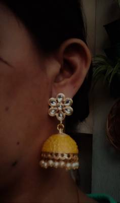 Yellow party-jewellery 4