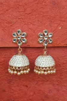 White party-jewellery