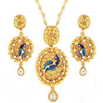 Traditional Peacock design Gold tone Meenakari Pendant Set For Women 3