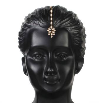 Traditional Kundan & Pearl Beaded Choker Set for Women/Girls 4