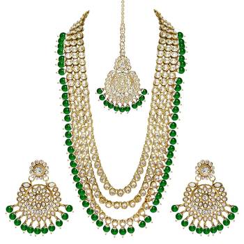 Traditional Kundan & Pearl Studded Bridal Necklace Jewellery Set for Women 3