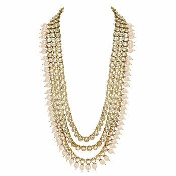 Traditional Kundan & Pearl Studed Bridal Jewellery Set for Women 5