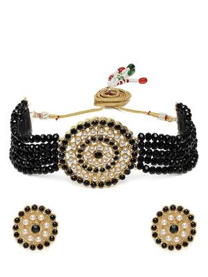 Traditional Light Weight Crystal Stone Beaded Choker Necklace Jewellery Set Glided With Moti Work 1