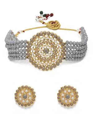 Traditional Light Weight Crystal Stone Beaded Choker Necklace Jewellery Set Glided With Moti Work 2