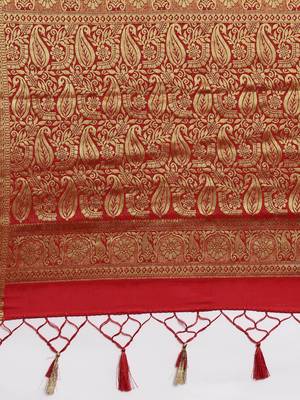 Yellow woven crepe saree with blouse 5