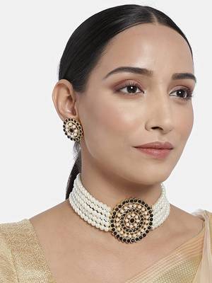 Traditional Light Weight Pearl Beaded Choker Necklace Jewellery Set Glided With Moti Work 2