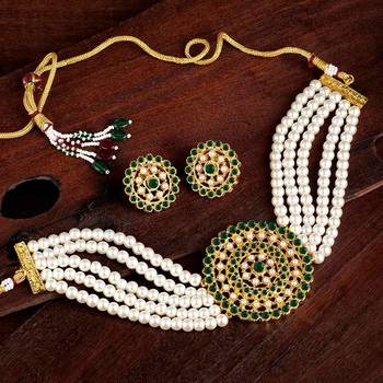 Traditional Light Weight Pearl Beaded Choker Necklace Jewellery Set Glided With Moti Work 1