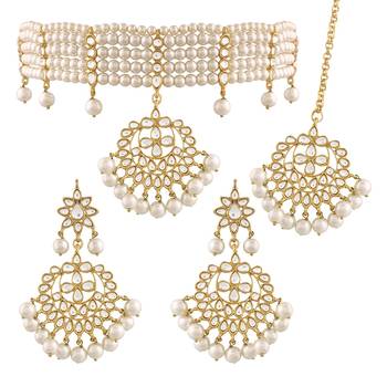 Traditional Handcrafted Faux Kundan & Pearl Studded Choker Jewellery Set For Women 1