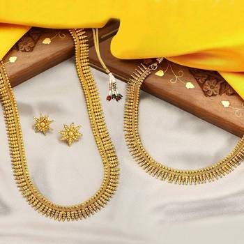 Traditional South Indian Stylish Golden Leaf Work Necklace With Earrings For Women & Girls 1