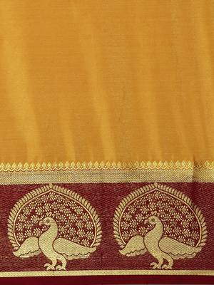 Brown woven crepe saree with blouse 4