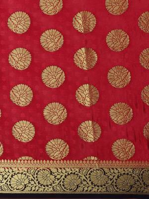 Pink woven crepe saree with blouse 4