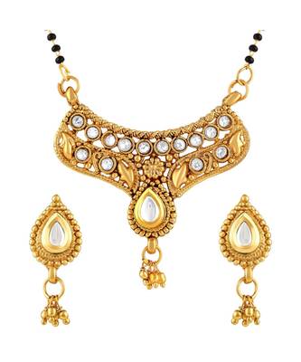 Modern Pear Shape Gold toned  Mangalsutra Set For Women 3