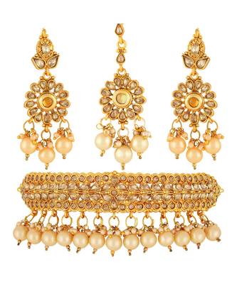 Traditional Padmaavat Gold toned Choker Necklace Set with Maang Tikka For Women 1