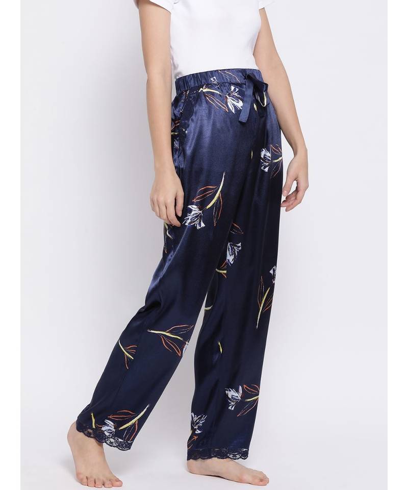 Feather Galactic Nightwear Women Pyjama