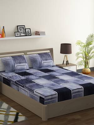 Mercerized Cotton 210 TC Geometric Fitted Double Bed Sheet with 2 Pillow Covers  Grey Off White 1