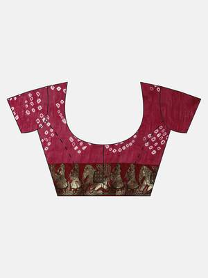 Black printed jacquard saree with blouse 5