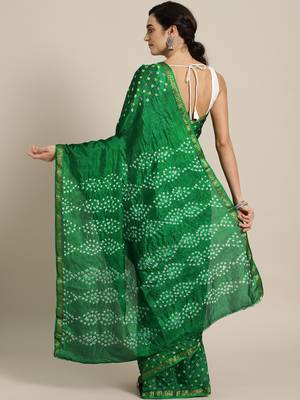 Green printed art silk saree with blouse 2