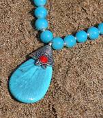 Turquoise crystal necklaces