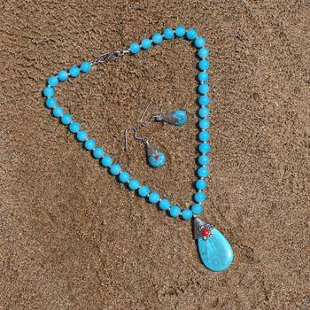 Turquoise crystal necklaces 3
