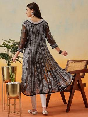 Women'S Hand Embroidered Black Georgette Lucknow Chikankari Anarkali Kurta 2