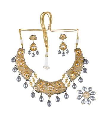 Grey Hasli Style Necklace Set with Ring 2