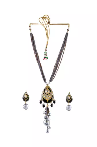Fossil Grey Necklace Set