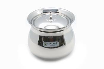 Stainless Steel  Cookware  Royal Handi With Lid1 Unit  Capacity  2500 ML 1