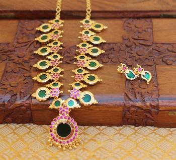 Multicolor agate necklaces 1