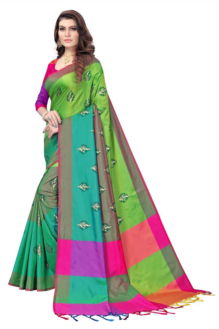 Women's  Green Cotton Silk Foil Printed saree with blouse piece