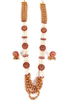 Red necklace-sets