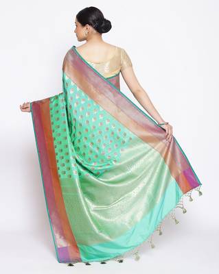 green Kataan Silk Banarasi Meena Booti Saree 4