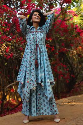 Blue Cambric Printed Asymmetric Tunic Palazzo Set with Mask 1