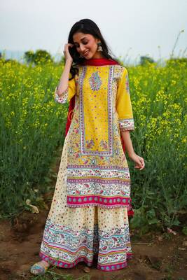 Yellow Cambric Printed Straight Kurta Palazzo Dupatta Set 1