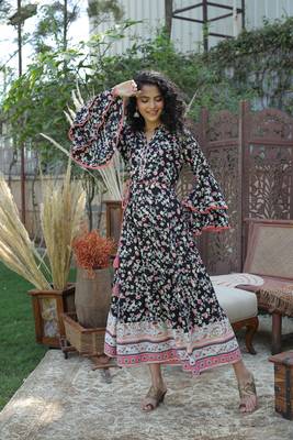 Black Rayon Floral Print Flared Dress With Tie-Up Dori & Mask 1